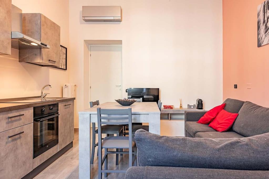 Guest Planet - Modern Flat Centrale M2 Milan Exterior photo